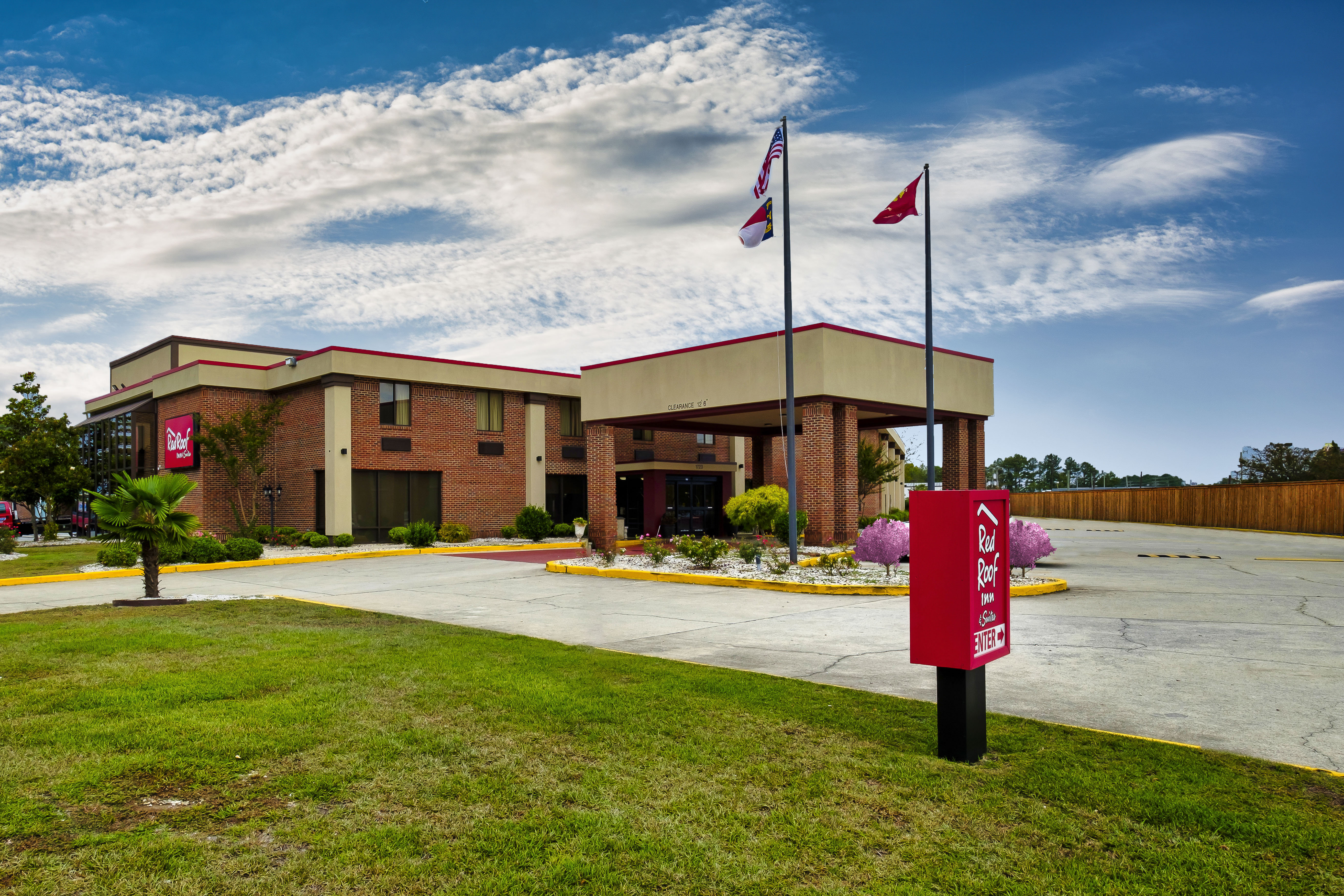 Red Roof Inn & Suites Jacksonville, NC