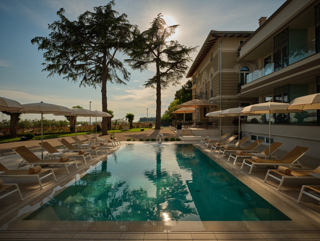 Guest photo