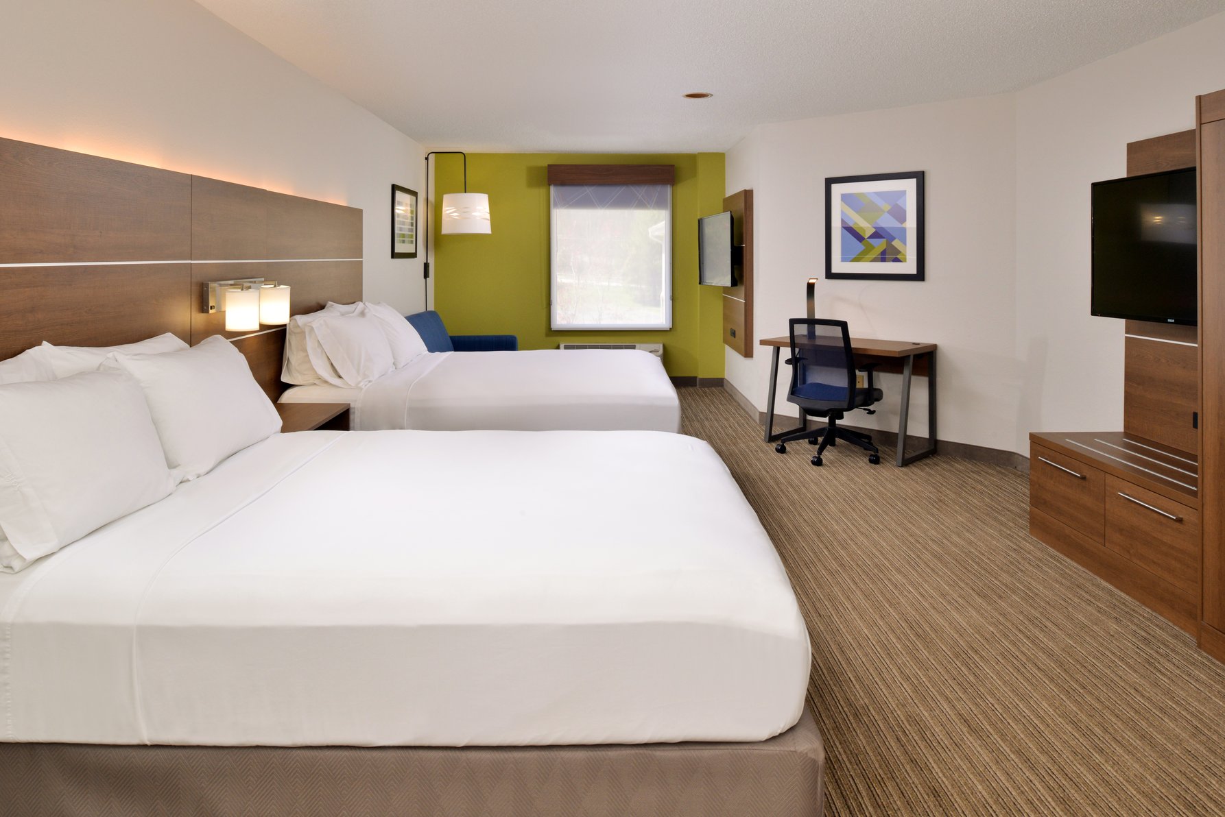 Holiday Inn Express BLOWING ROCK SOUTH Room Type - 2 Queen Suite Addl Living Dining Area