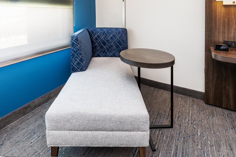 Holiday Inn Express and Suites Houston SW – Rosenberg