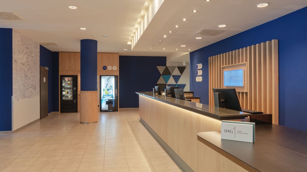 We welcome you 24 hours a day - 7 days a week