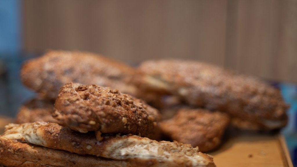 Breakfast Bar