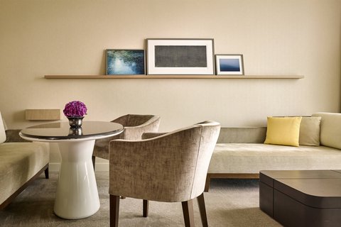 Executive Double/Double Suite - Living Area