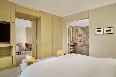 Executive Suite - Club Lounge