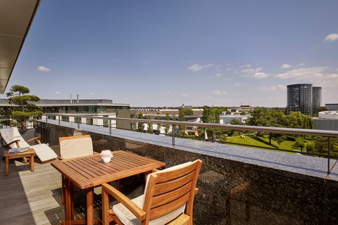 Ritz-Carlton Suite Balcony with Autostadt view