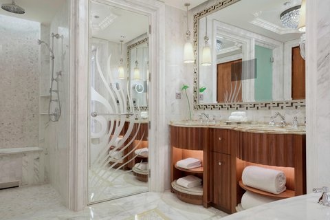 Superior Guest Bathroom
