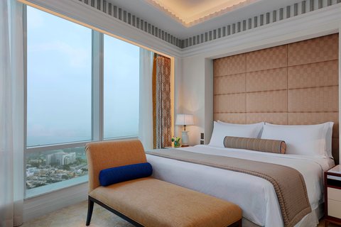 Junior King Suite - Bedroom