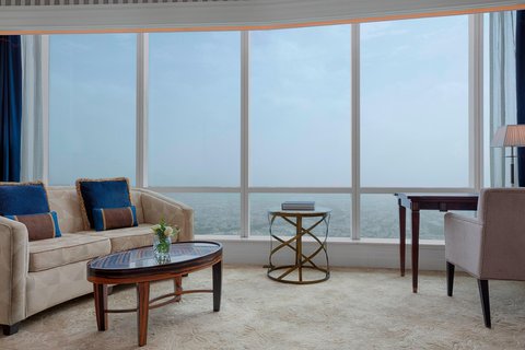 Junior Suite Living Room