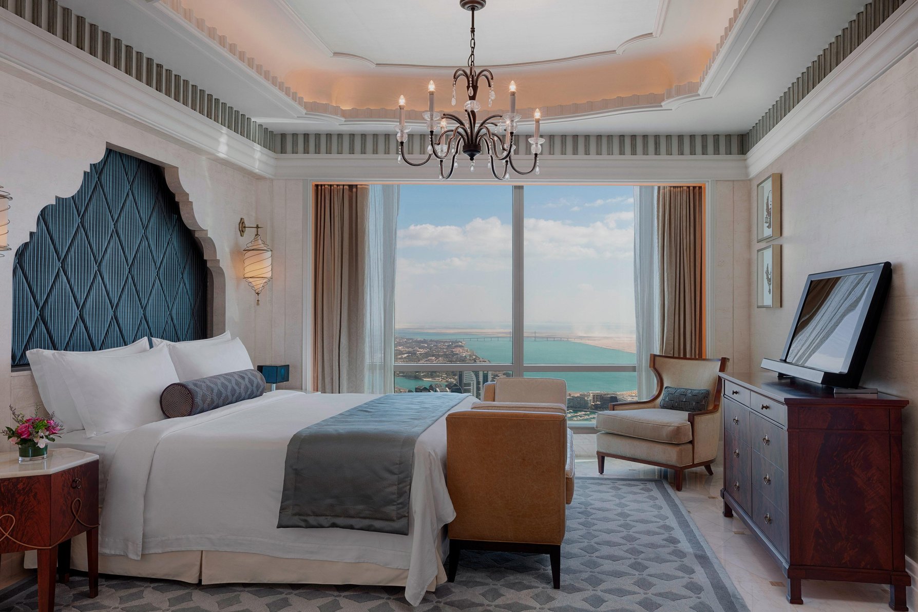The St. Regis Abu Dhabi by Marriott Room Type - Al Mushref Suite, 1 Bedroom Suite, 1 King