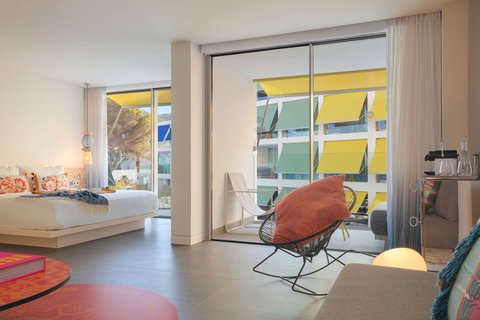 Fantastic King Guest Room