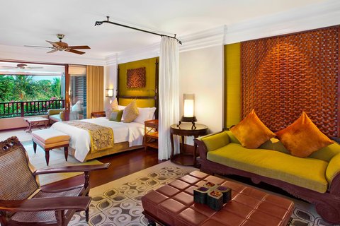 St. Regis Suite - Guest Bedroom