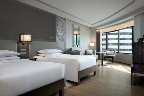 Twin/Twin Larger Executive Guest Room