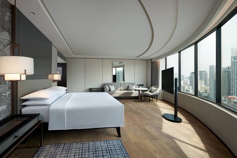 Corner Suite - Bedroom