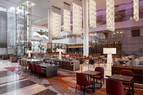 Glance Lobby Bar