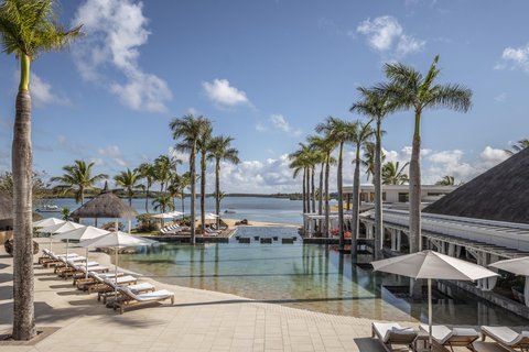 Bambou Restaurant Pool