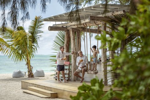La Plaz Beach Bar at Ile aux Cerfs