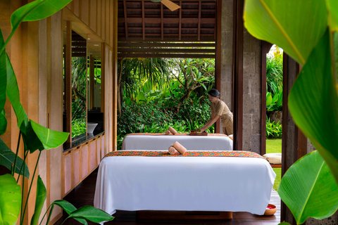 Spa room of The Ritz-Carlton Oceanfront Villa