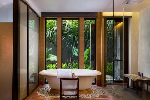 Bathroom of The Ritz-Carlton Oceanfront Villa