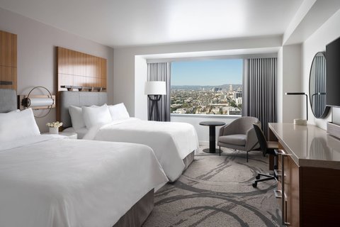 Queen/Queen Guest Room - Hollywood Hills View