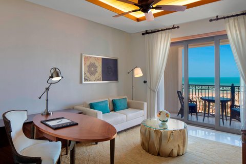 Astor Suite - Living Room