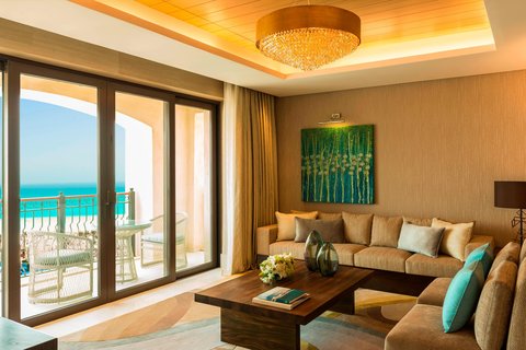 Royal Suite - Adjacent Suite - Living Room