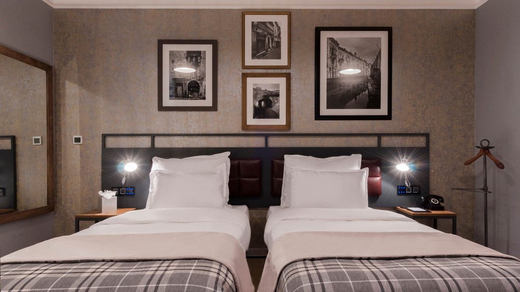 Guest photo