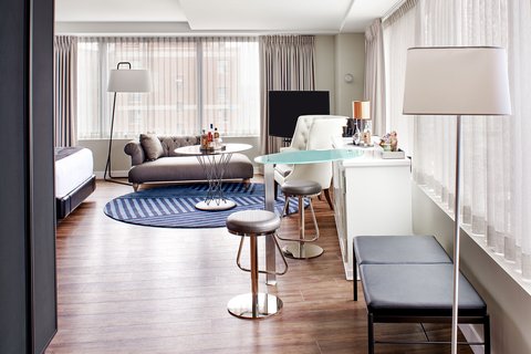 Mega Guest Room