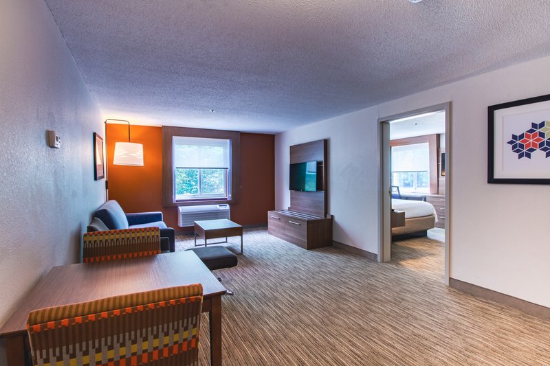 GENERIC SUITE NONSMOKE