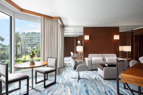 Prestige Suite - Garden View