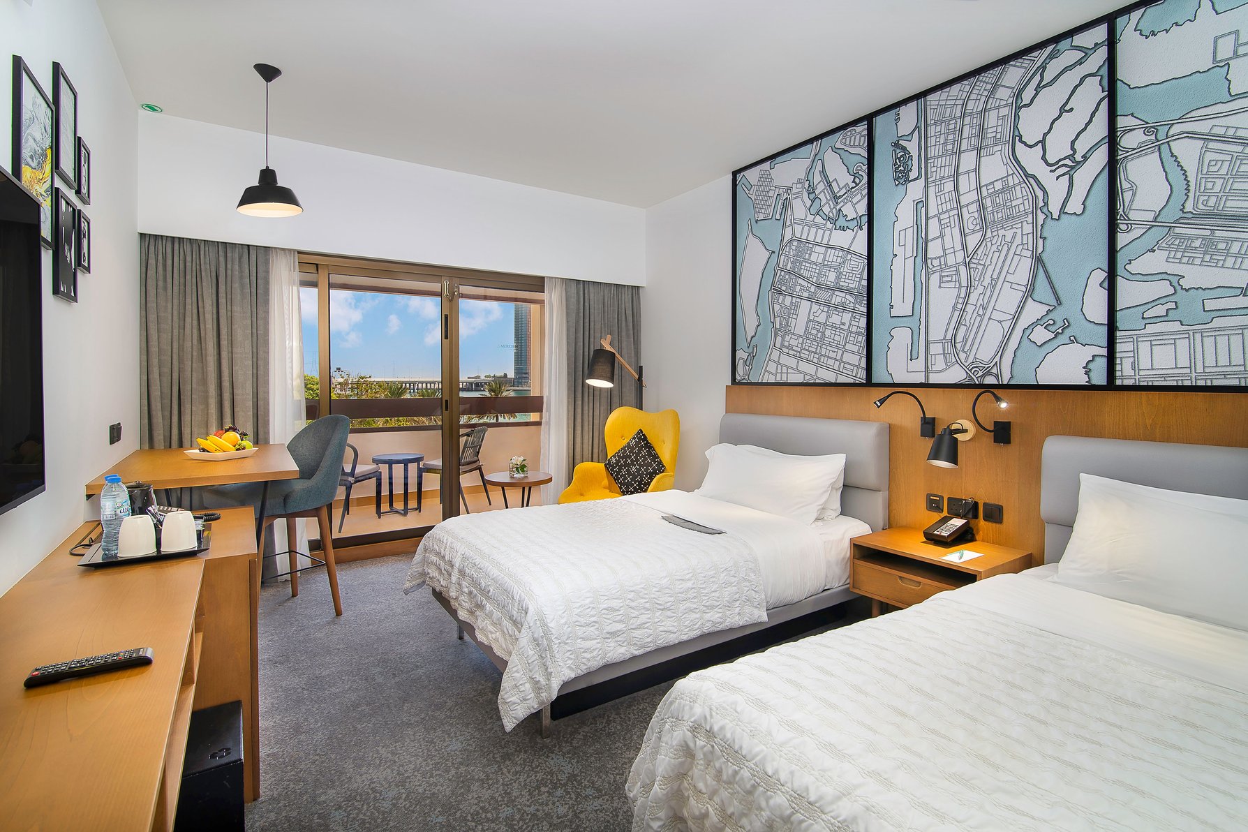 Le Meridien Abu Dhabi Resort Room Type - Club Room, Club lounge access, Club Guest room, 2 Twins, Resort view, Balcony