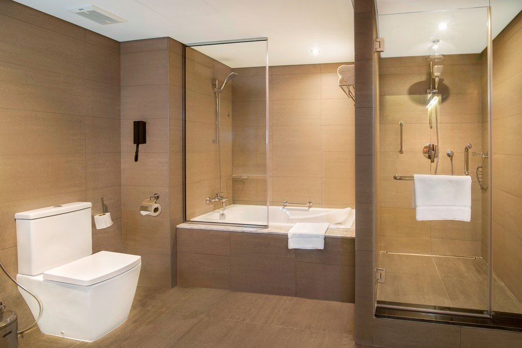 Le Meridien Abu Dhabi Resort Room Type - Diplomatic Suite, Club lounge access, 1 Bedroom Suite, 1 King, Resort view, Balcony