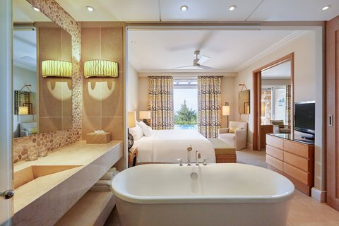 Infinity Suite - Bedroom