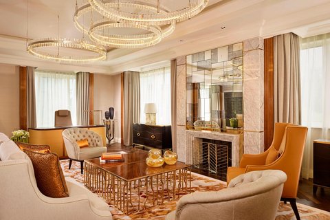 The Ritz-Carlton Suite - Living Area