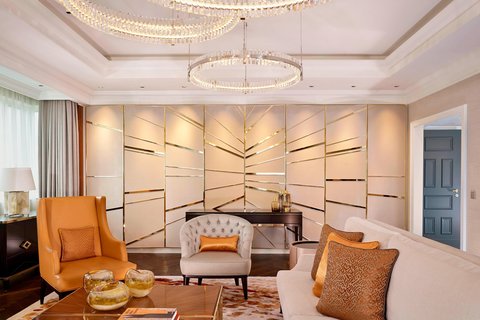 The Ritz-Carlton Suite - Living Area