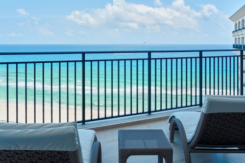 Presidential Suite - Balcony