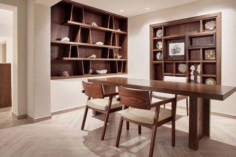Presidential Suite - Sitting Area
