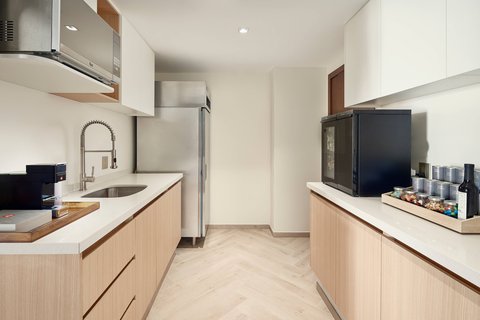 Presidential Suite - Kitchen