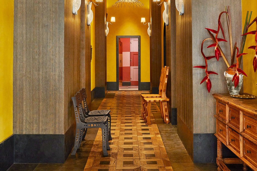 Guest photo