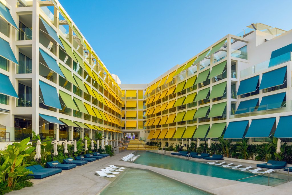 Guest photo