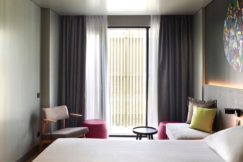 Guest room, Queen, City view