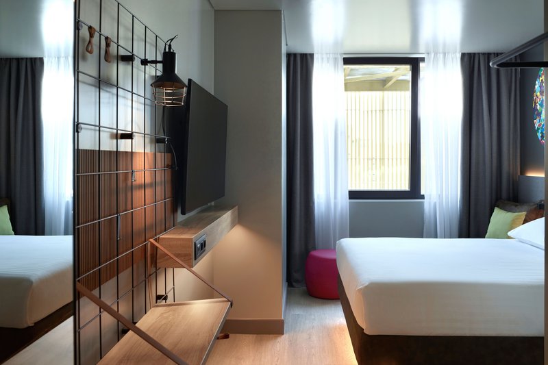 Guest room, 1 Queen, City view