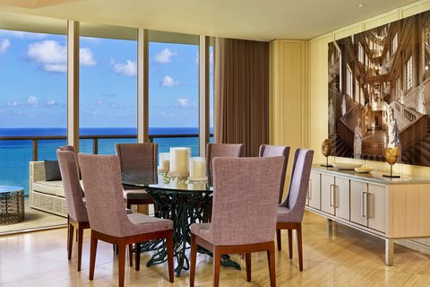 Presidential Suite - Dining Room