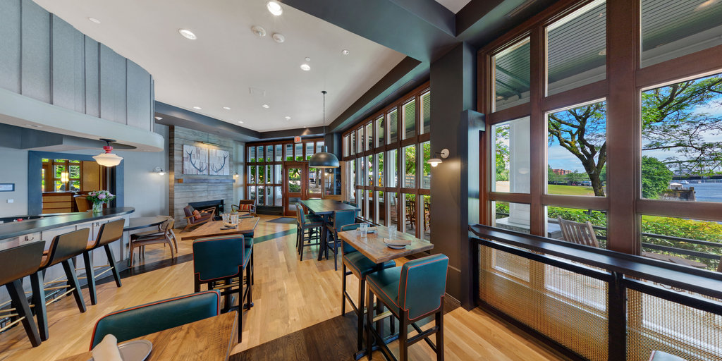 King Tide Restaurant Bar