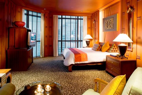 Ruen Thai Theme Suite - Bedroom
