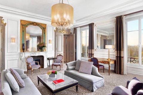Presidential Suite - Living Room