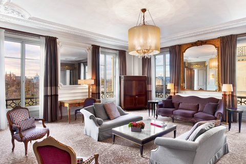 Presidential Suite - Living Room