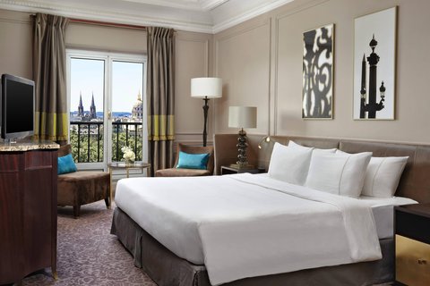 Ambassador Suite - Guest Room