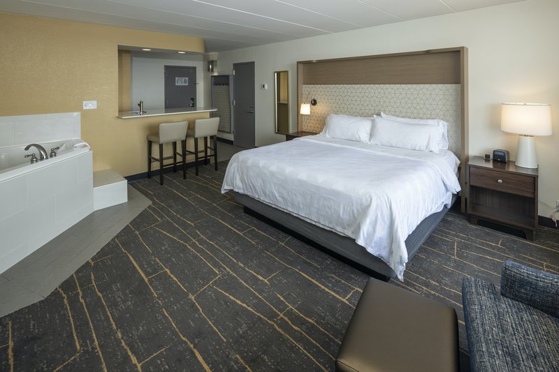 Holiday Inn Detroit Lakes