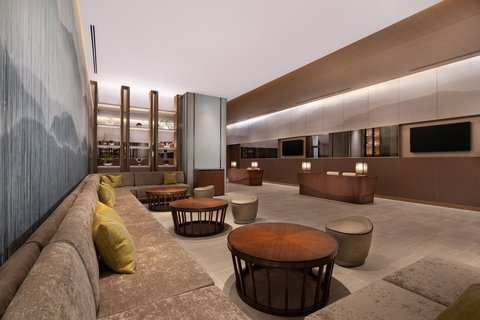 Lobby - Check-in