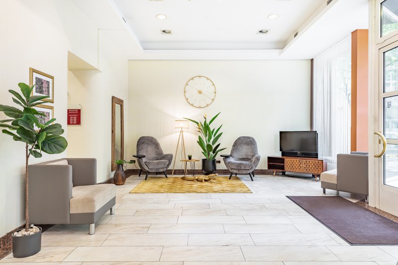 Novum Hotel Madison Dusseldorf Book at the best price